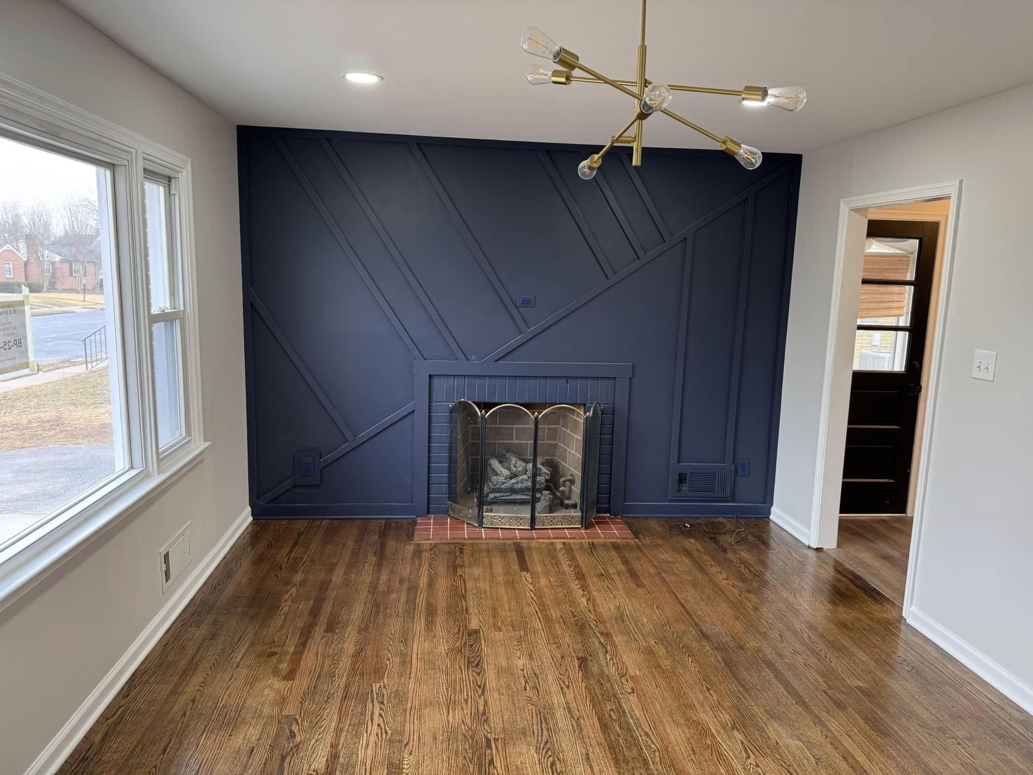 Renovated living room after AKO House Buyers purchase in Maryland