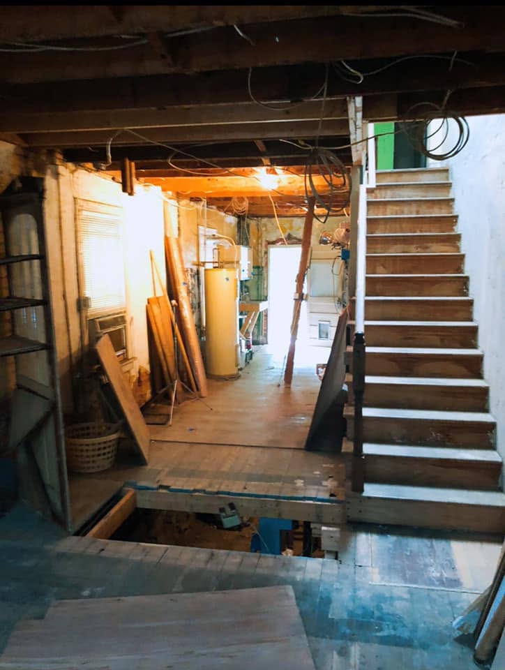 Maryland main floor before AKO House Buyers purchase